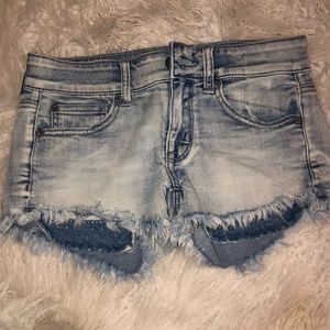 Blue jean light-washed shorts